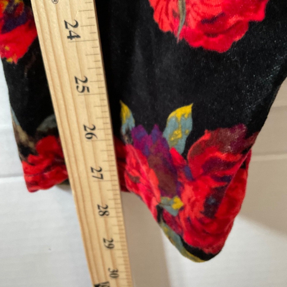 Soft Surroundings Black Floral Velvet Pants Women's Size 8 Red Rose Print - Picture 6 of 15